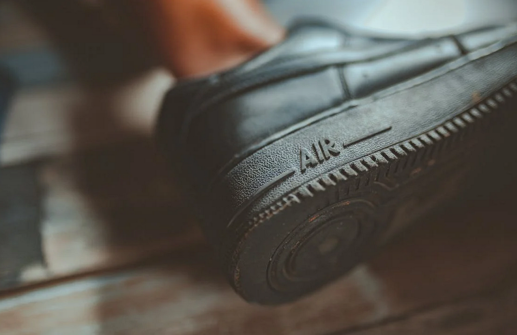 品牌定位策略有哪些？有沒(méi)有經(jīng)典的案例？